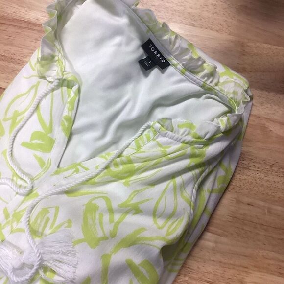 torrid Dresses & Skirts - EUC Ladies Torrid Midi Wash Gauze Tiered Floral Sundress‎ - Size 1